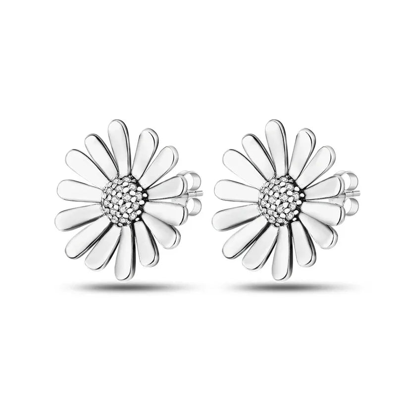 NEW 925 Silver  Stud Earrings