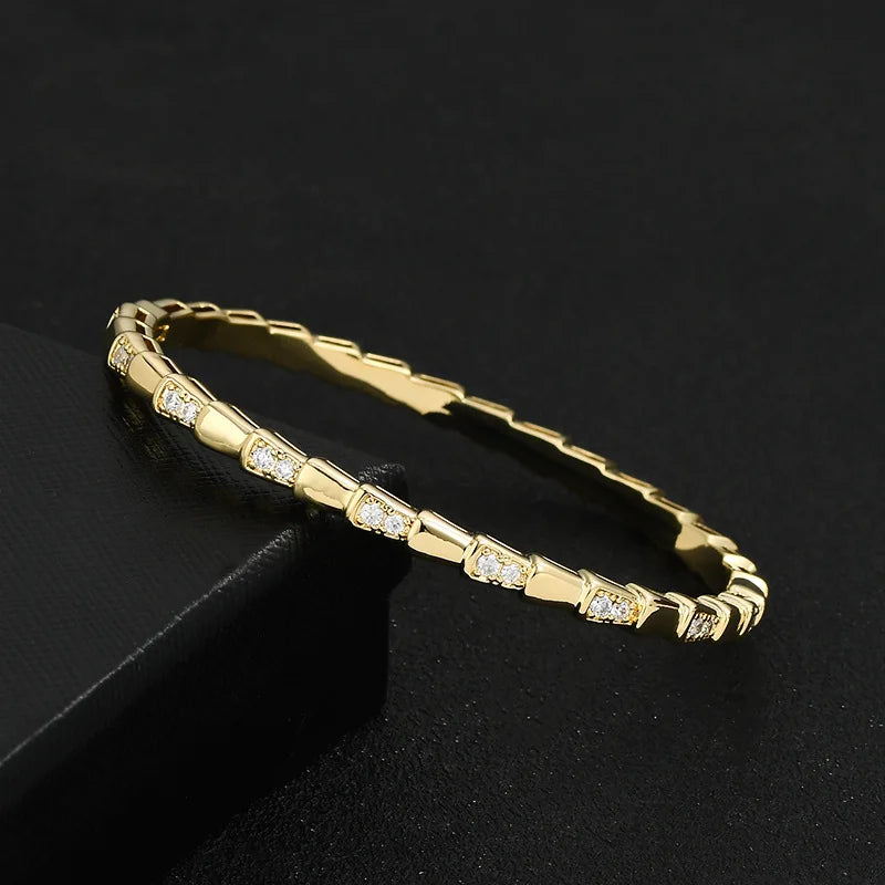 Exquisite Bracelet b